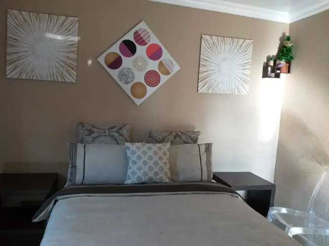 Hulela Guest House