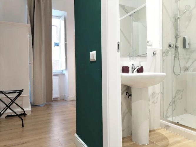 Enotri Guest House