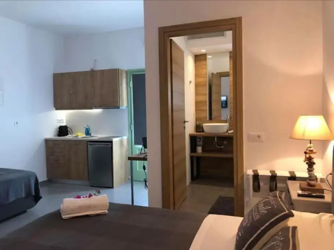 Ornos Suite