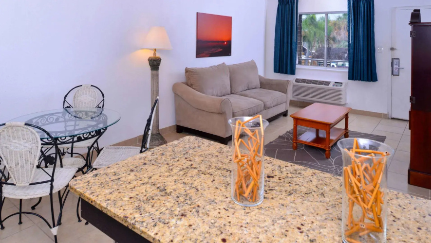 Rodeway Inn Clearwater - Central
