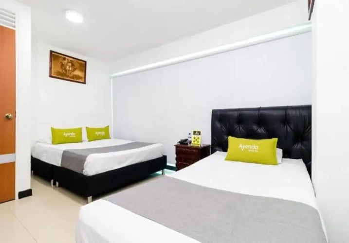 Standard Triple room