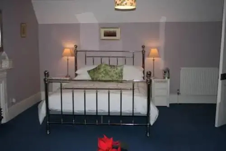 Glen Lodge