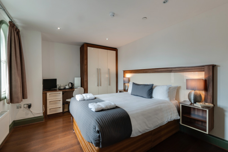 Base Serviced Apartments - Sir Thomas StreetOver view