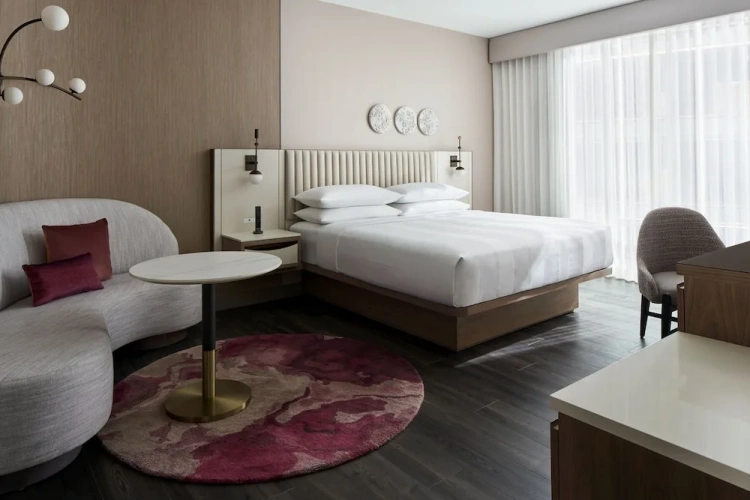 1 Bedroom Suite
