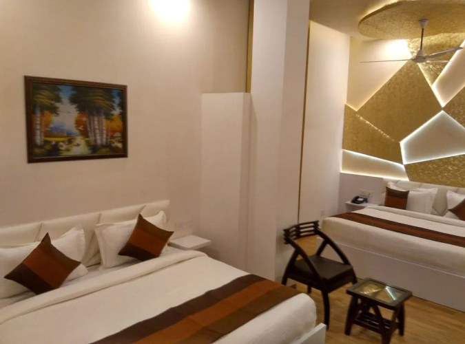 Sallow Royal Suites