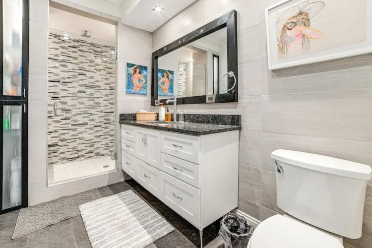 Steps to Historic Riverfront: Chic Dtwn Condo!