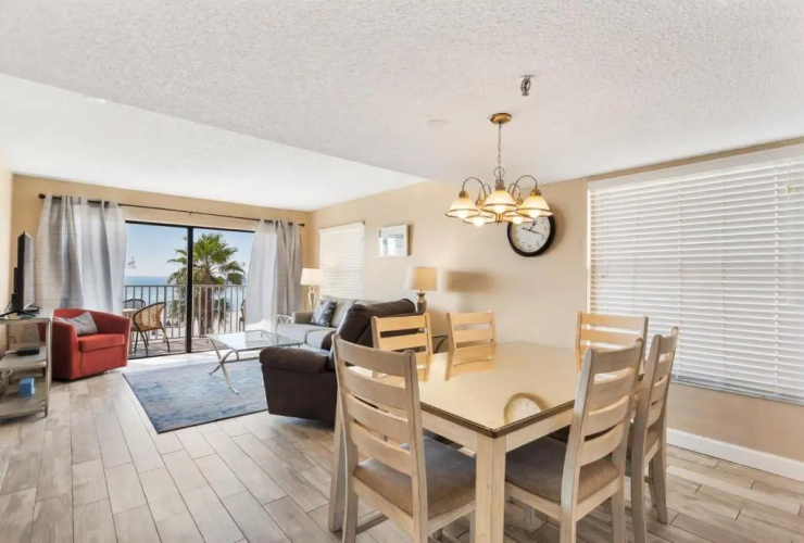 212 Beach Place Condos