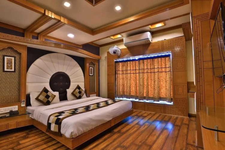Hotel Bharat Palace