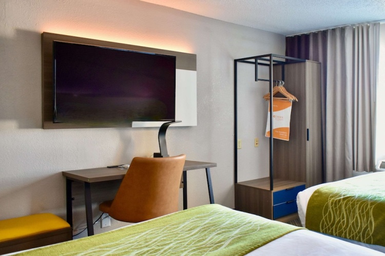 Guest rooms