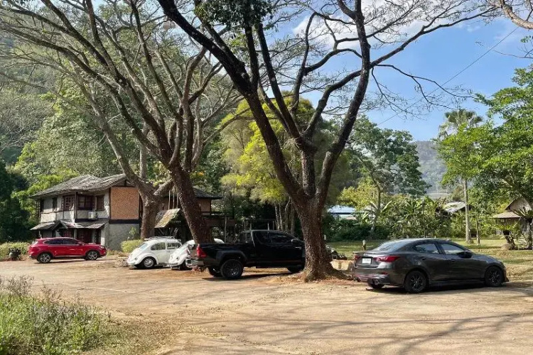 Phu Ing Fah Resort