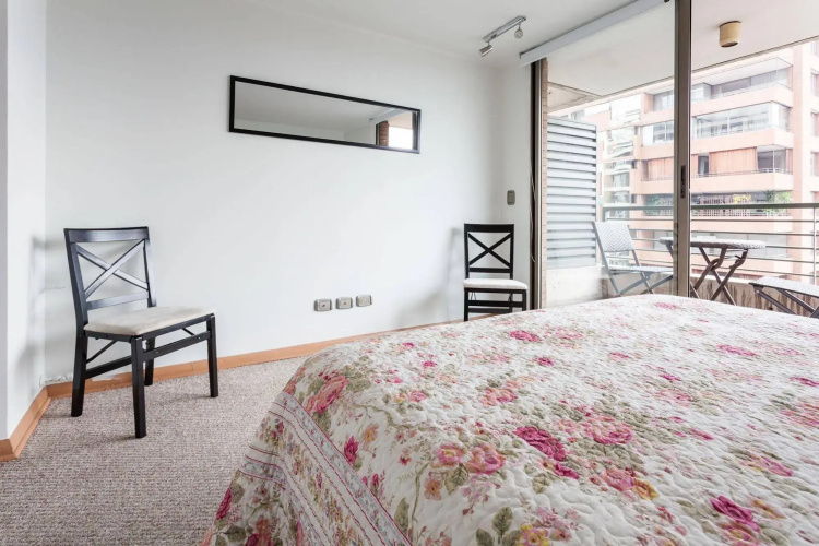 Livinnest Apartments