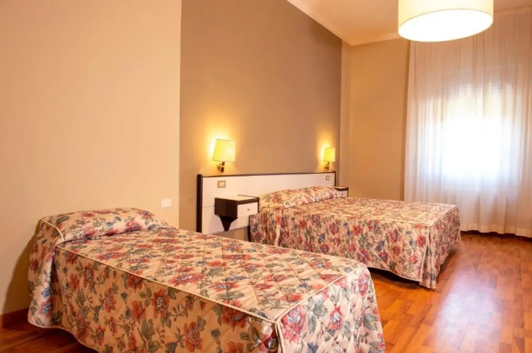 Classic Triple room