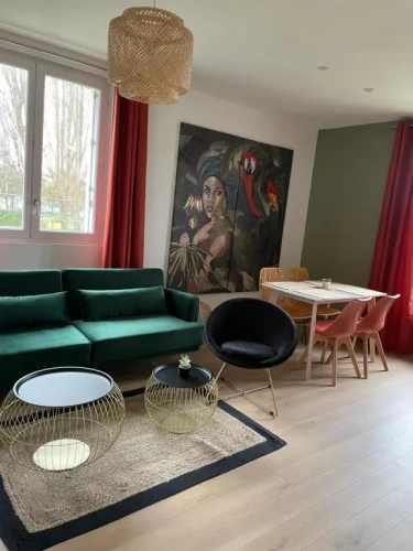 1 Bedroom Apartment