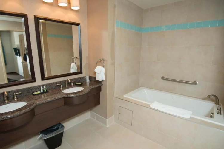 1 Bedroom Double Suite