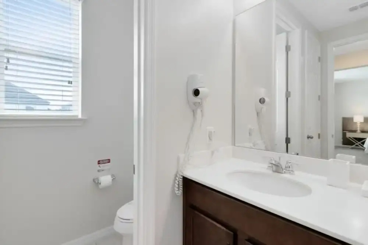 Incredible Resort 4 bed Pool Spa Home