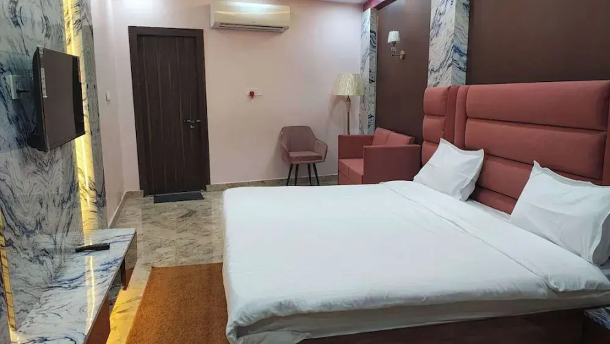VKN Hotel & Resort