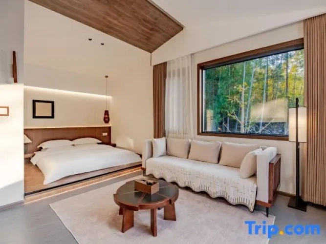 Premier Family Suite with balcony