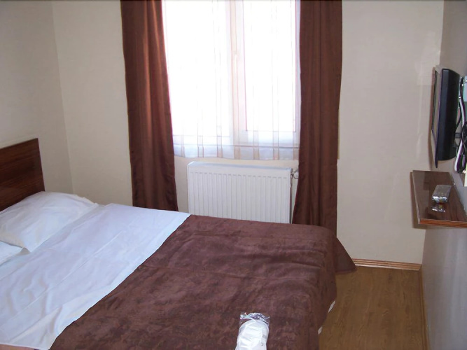 Demirci Otel