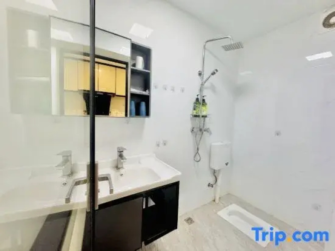 Tianyige Apartment