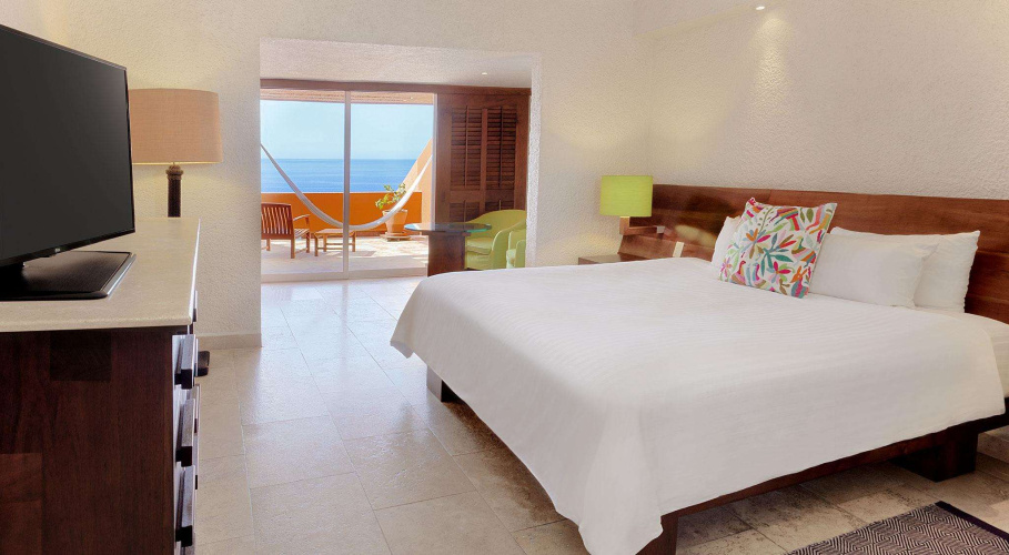 Las Brisas Ixtapa