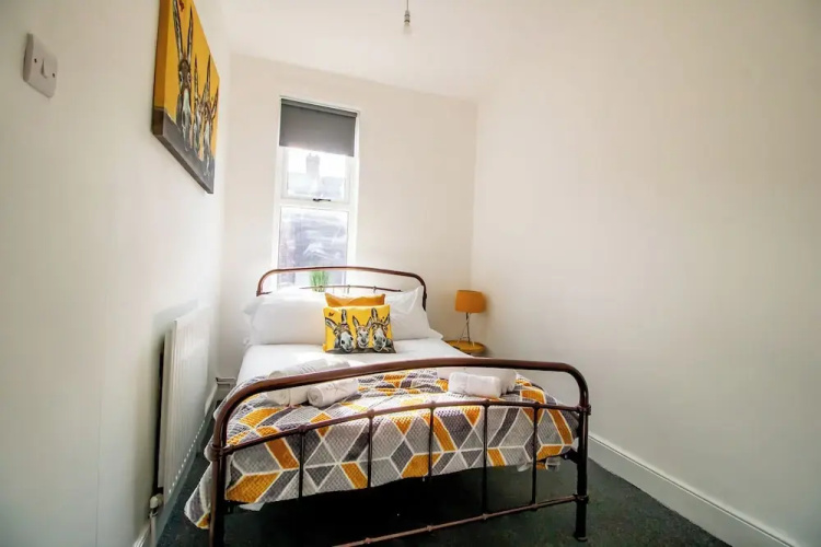 Stylish 3-bed Flat in South Shields