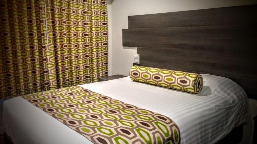 Deluxe Single room