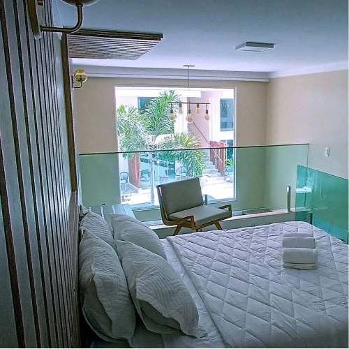 Deluxe Quintuple Duplex Suite