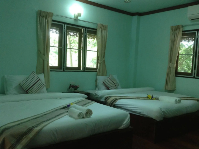 Mitkhoonyoum Hotel
