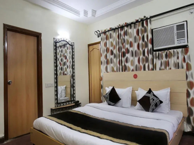 Hotel Arts Executive