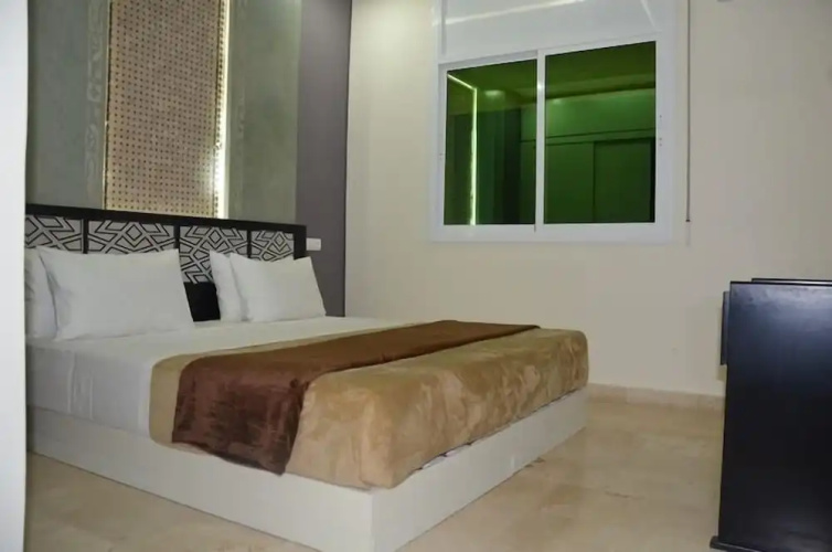 Hotel Pyramides