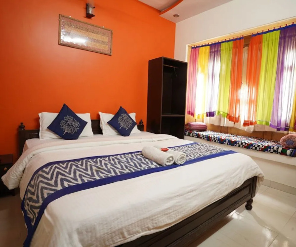 Gaji Hotel