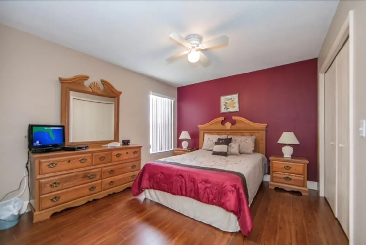 Vacation Homes Network