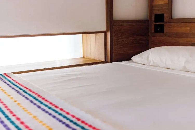 2 Bedrooms Standard room with balcony and with pool view