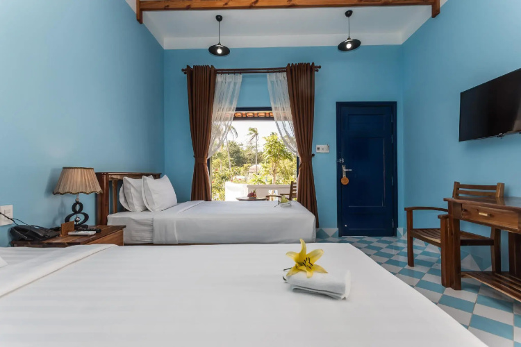 Isabella Resort