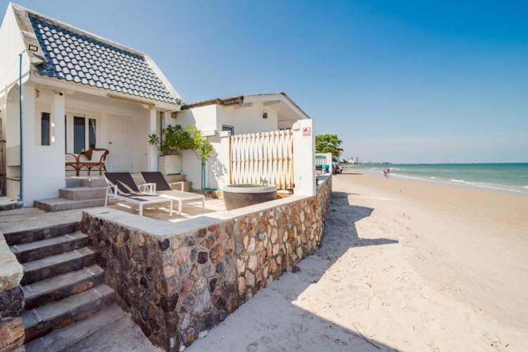 1 Bedroom Suite beachfront