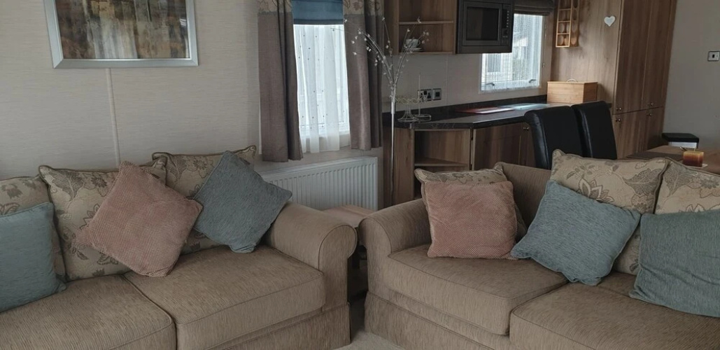 2-bed Caravan - Oakdene Forest Park