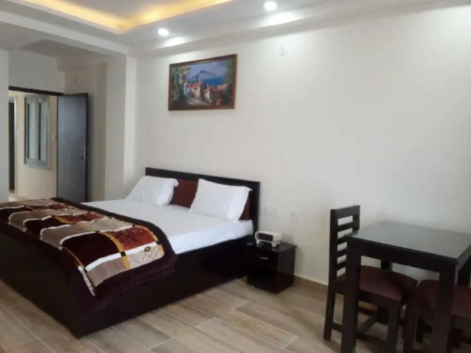 Deluxe Double Apartment with land view