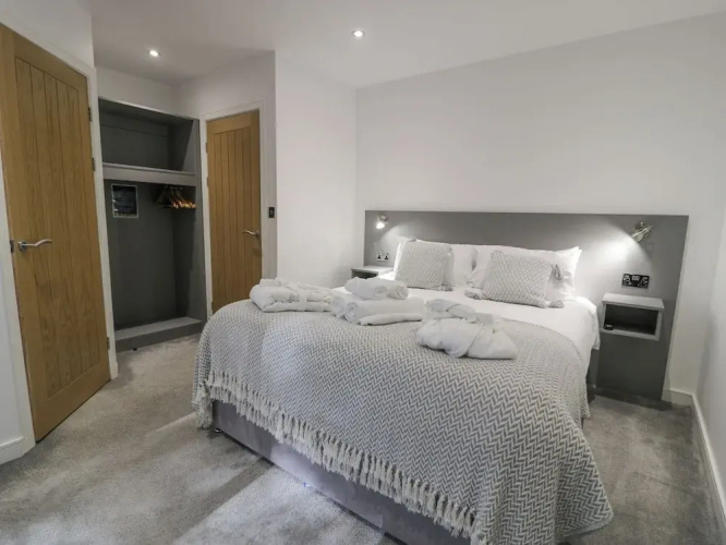 Luxury Lodge 46