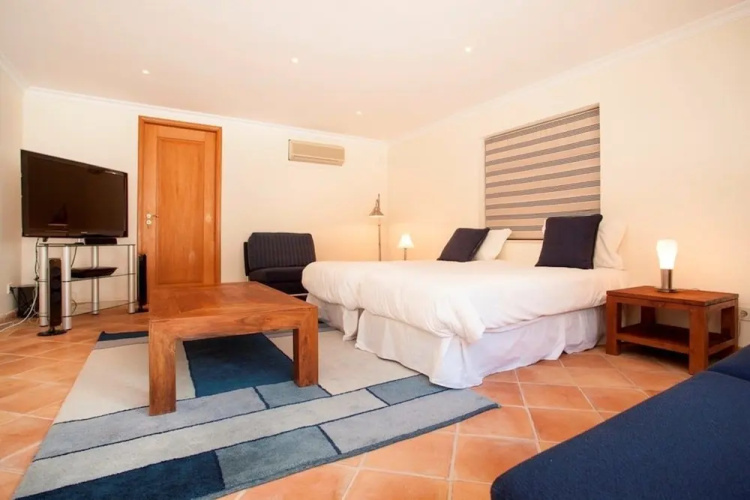 Villa in Quinta do Lago Resort 1055