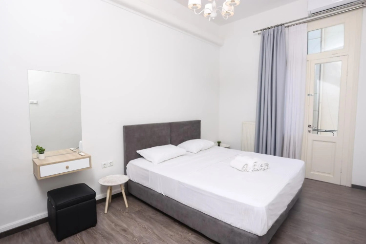 OPL Executive Apartment