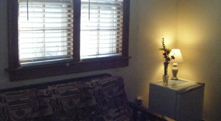 Moffett House Inn