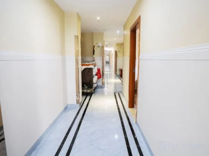 Yi Long Hua Chen Impress Business Hotel