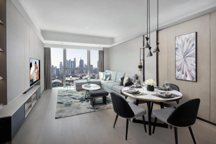 2 Bedrooms Premier