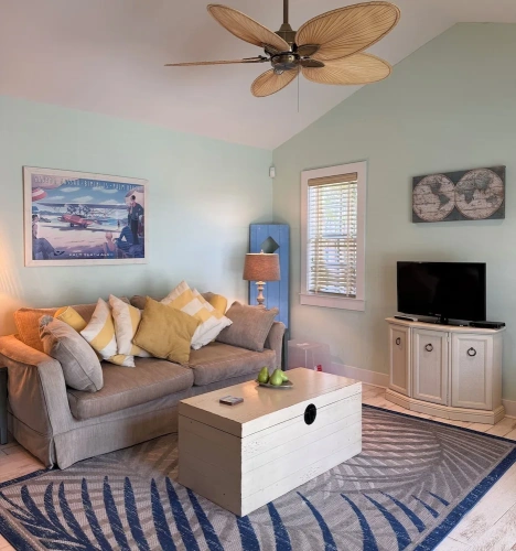 3 Bedrooms Cottage with garden view