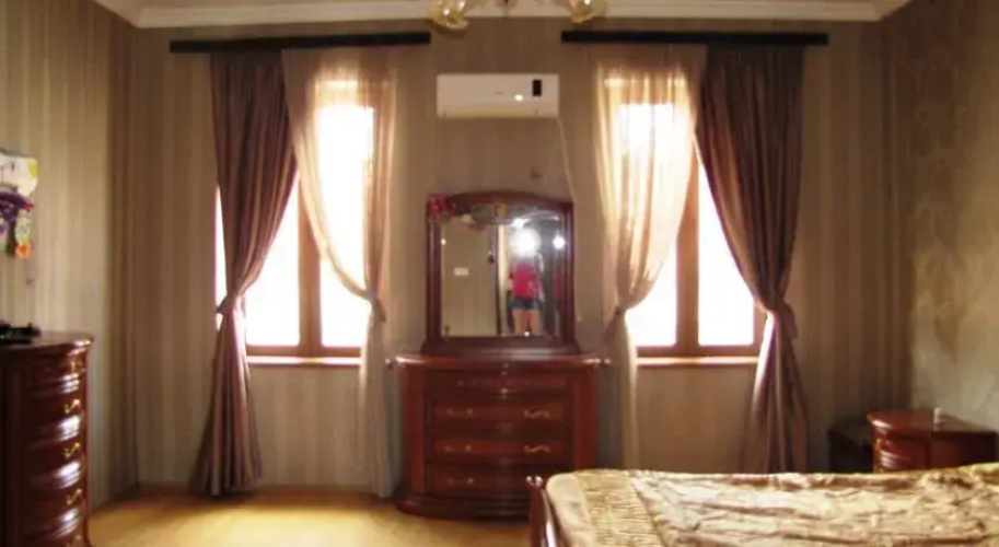 Gino Guest House