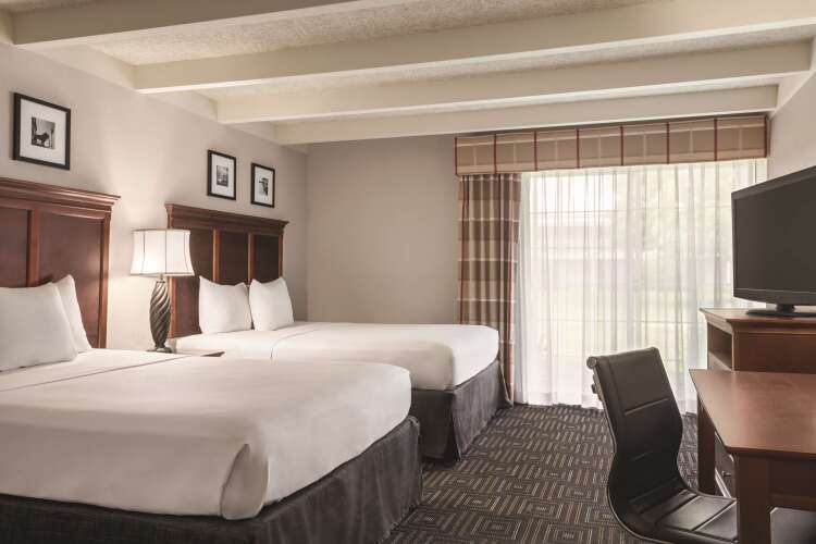 Country Inn & Suites by Radisson, Woodbury, MN Over view