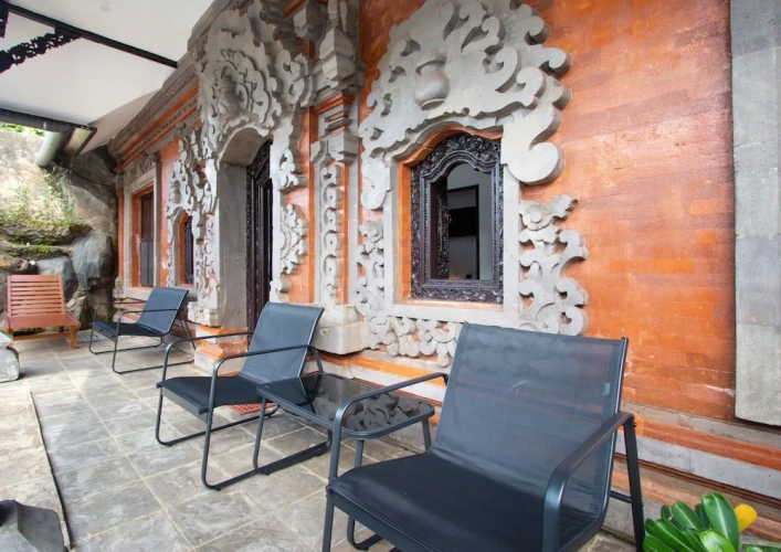 2 Bedrooms Villa with garden view