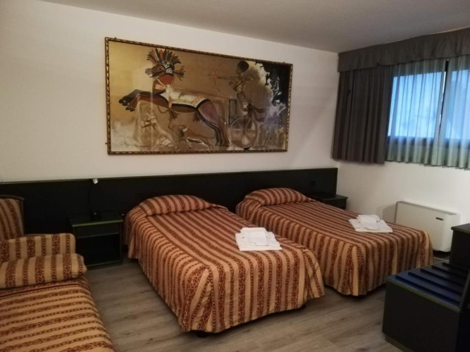 Standard Twin room