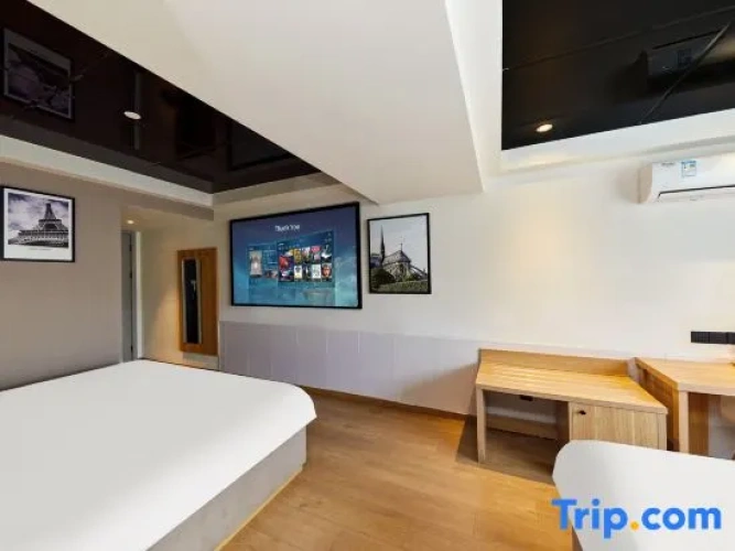 Standard Double Family room