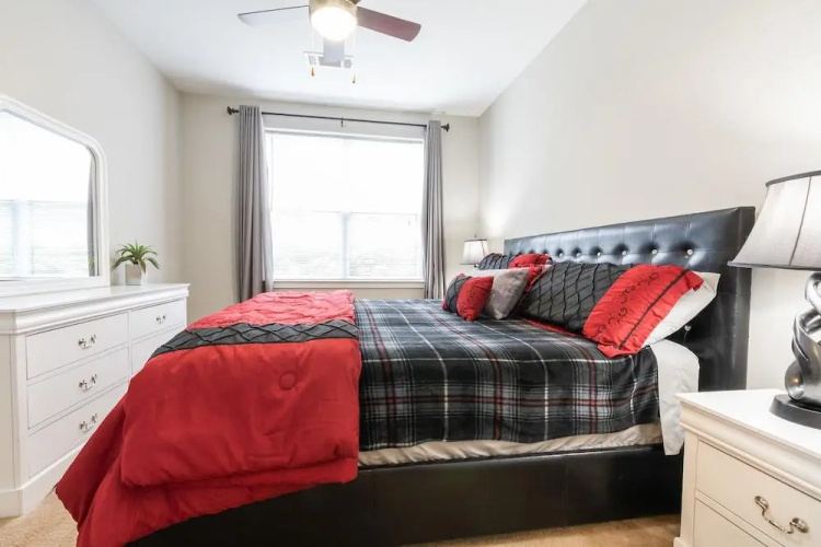 Montclair Apartments by Gracen Properties
